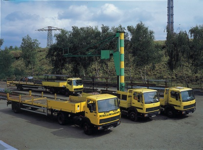 LKW auf Gelände